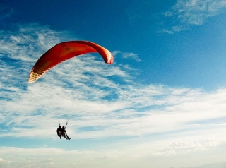 vuelo biplaza en parapente.jpg